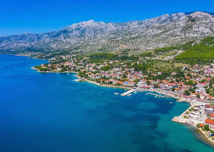 Apartment In Starigrad-paklenica 43533