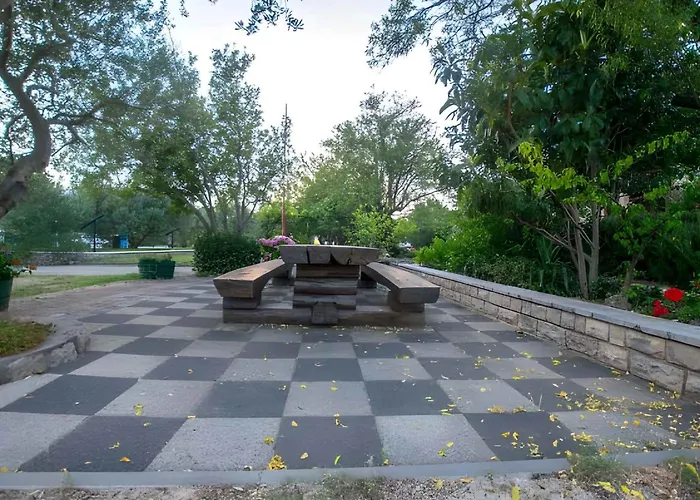 In Starigrad-paklenica 43533 Apartment *