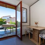In Starigrad-paklenica 43533 Апартаменты Стариград-Пакленица
